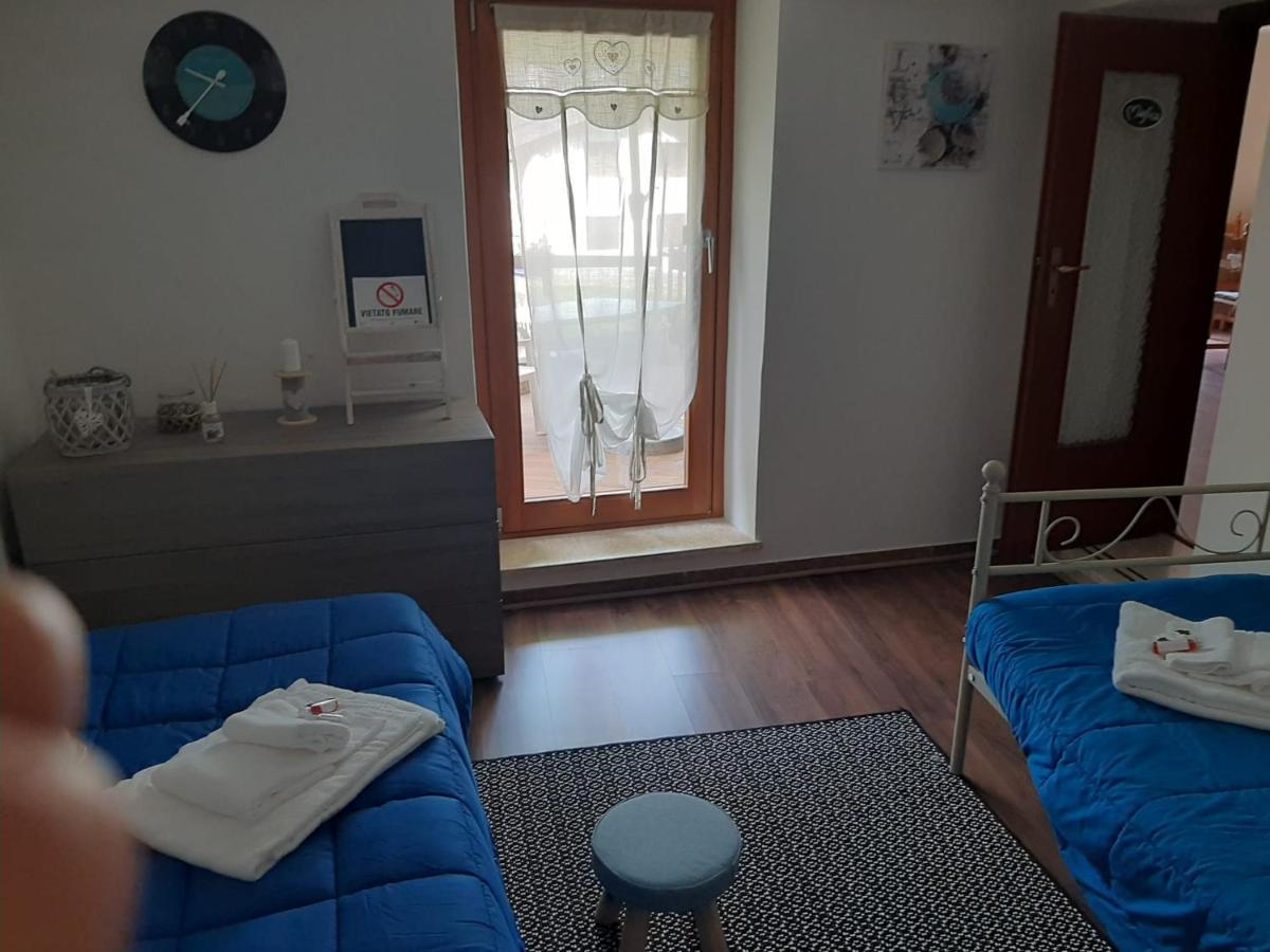 Ca' Virasolelh Hotel Macra Екстериор снимка