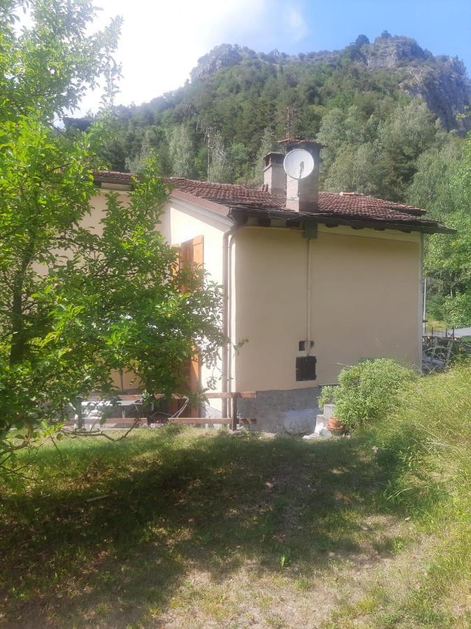 Ca' Virasolelh Hotel Macra Екстериор снимка