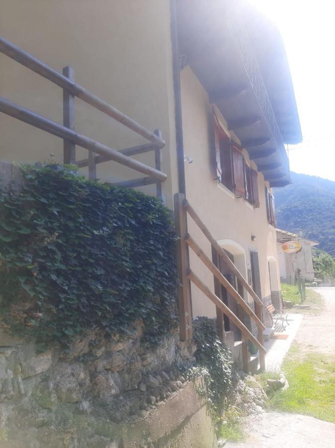 Ca' Virasolelh Hotel Macra Екстериор снимка