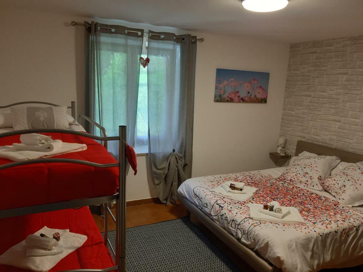 Ca' Virasolelh Hotel Macra Екстериор снимка